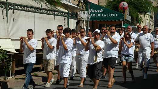 AUBADES DU PLAN DE LA TOUR POUR LA SAINT PIERRE 2010